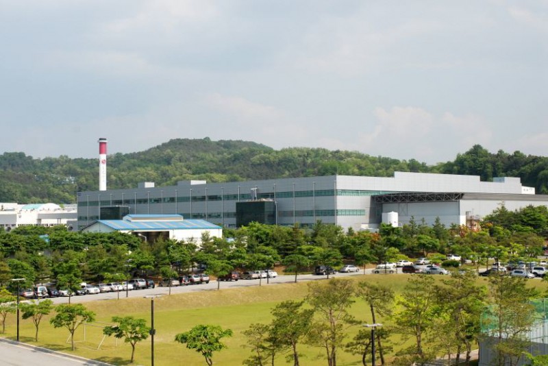 Dây chuyền sản xuất smartphone của LG Electronic trong nhà máy tại Pyeongtaek (Nguồn: LG Electronics)