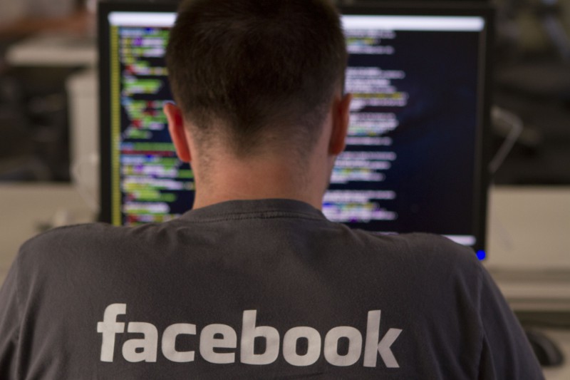Sau Google, đến lượt Facebook ngưng hợp tác với Huawei trong mảng di động. Ảnh: Facebook