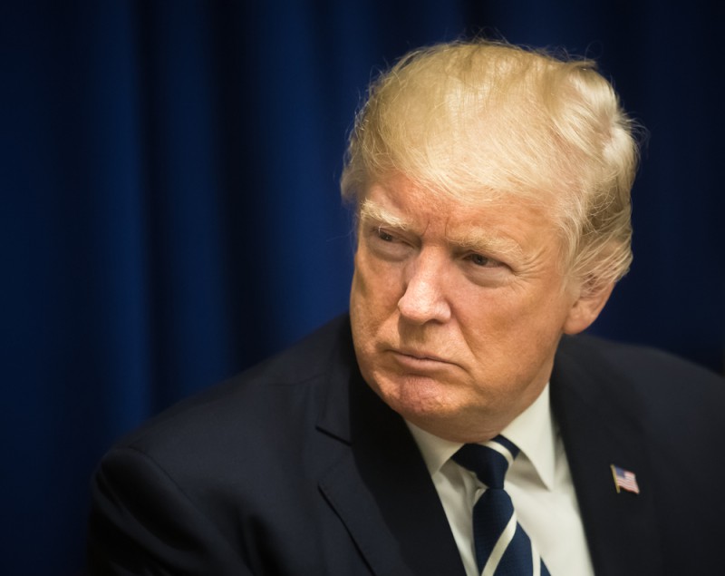 Tổng thống Mỹ Donal Trump tuyên bố không áp thêm thuế lên hàng hoá Trung Quốc (Ảnh: Shutterstock)