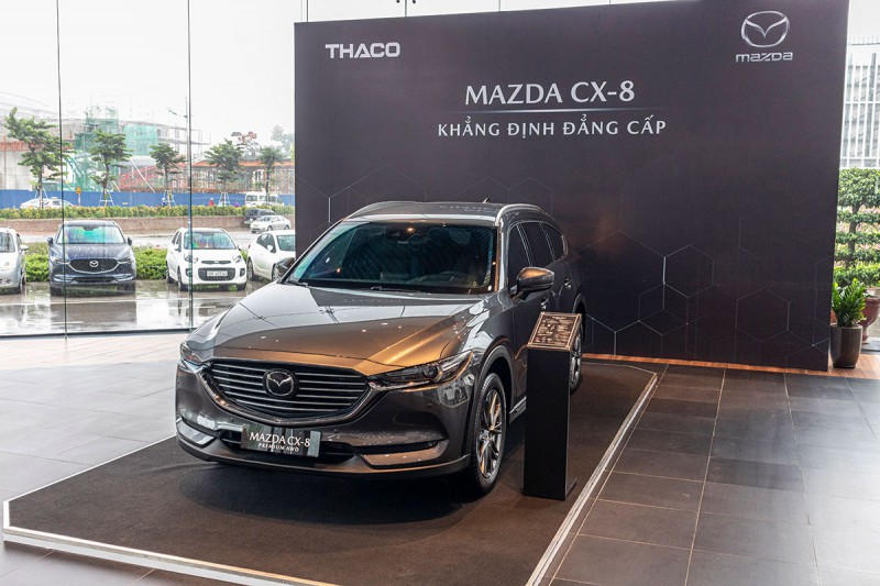 Mazda CX-8 được khuyến mãi lên tới 100 triệu đồng cùng quà tặng hấp dẫn