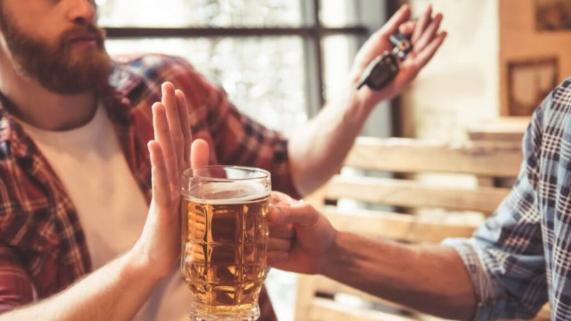 So với các quốc gia khác, mức xử phạt cho tài xế sử dụng rượu bia khi tham gia giao thông còn khá nhẹ nhàng So với các quốc gia khác, mức xử phạt cho tài xế sử dụng rượu bia khi tham gia giao thông còn khá nhẹ nhàng