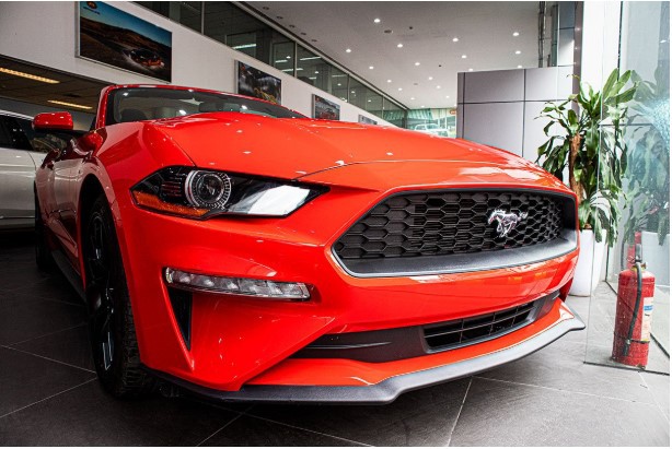 Ford Mustang Convertible 2020 nhập khẩu nguyên chiếc từ Mỹ