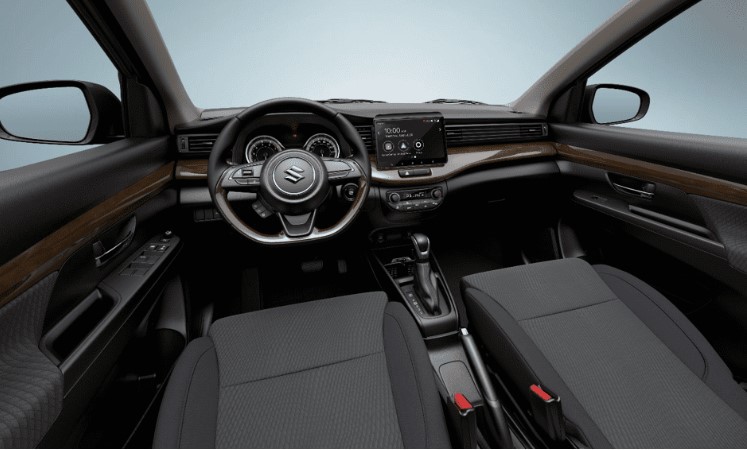 Màn hình cảm ứng 10 inch trên Suzuki Ertiga 2020 bản GLX AT
