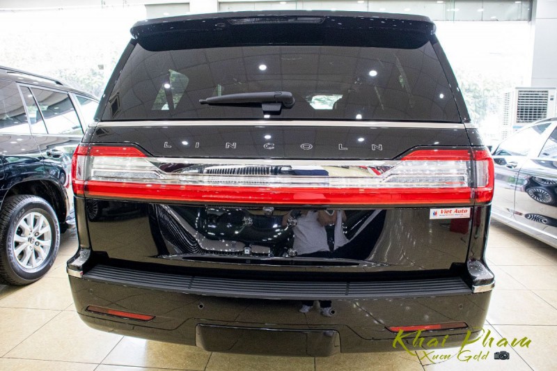 Ảnh chi tiết xe Lincoln Navigator Black Label 2020 tại Việt Nam