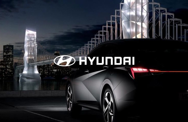 Thiết kế đuôi xe Hyundai Elantra 2021.