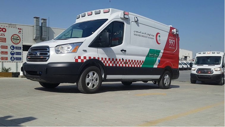 Một mẫu xe Ford Transit được hoán cải thành xe cứu thương tại Trung Đông.