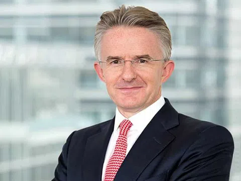 CEO từ chức, ngân hàng HSBC bắt đầu tái cơ cấu