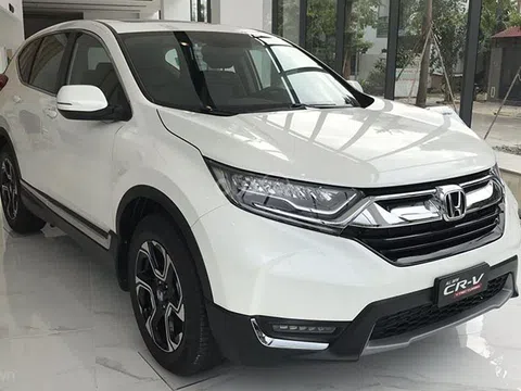 Honda CR-V giảm giá lên tới 70 triệu đồng tại đại lý