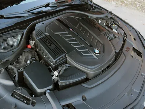 BMW sẽ duy trì động cơ đốt trong thêm ít nhất 3 thập kỷ nữa