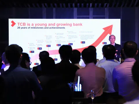 Techcombank thu hút nhân tài quốc tế về Việt Nam