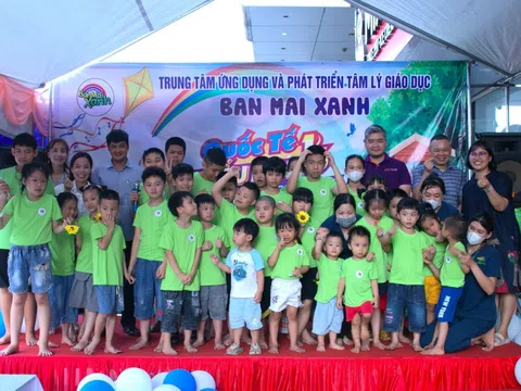 Trung tâm Ban Mai Xanh tổ chức Tết thiếu nhi cho trẻ em đặc biệt