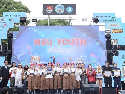 Ngày hội NEU Youth Festival 2023 thu hút 20.000 bạn trẻ Hà Nội tham dự