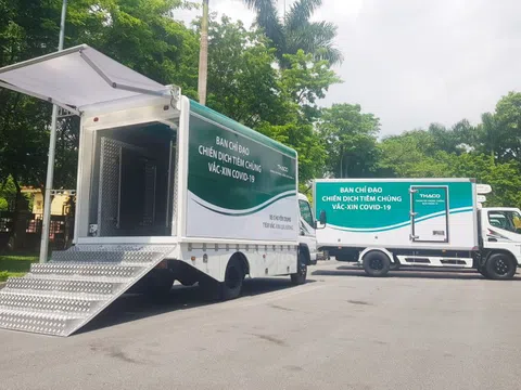 Thaco tài trợ 126 xe chuyên dụng để vận chuyển vắc-xin Covid-19 và tiêm chủng lưu động