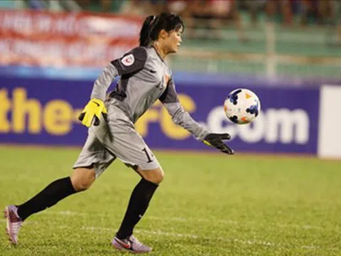 Cựu thủ môn bóng đá nữ quốc gia Tuyết Mai mở công ty kinh doanh đồ thể thao