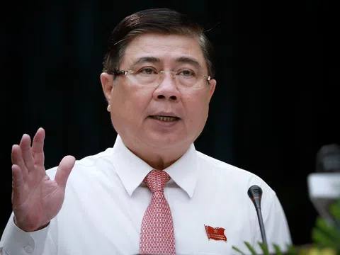 Chủ tịch Nguyễn Thành Phong làm Chỉ huy trưởng Sở chỉ huy phòng chống dịch COVID-19 TP.HCM