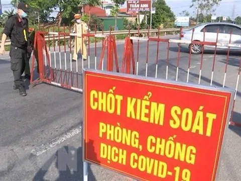 Chủ tịch Nguyễn Thành Phong: TPHCM có thể giãn cách theo Chỉ thị 16 thêm 2 tuần nữa