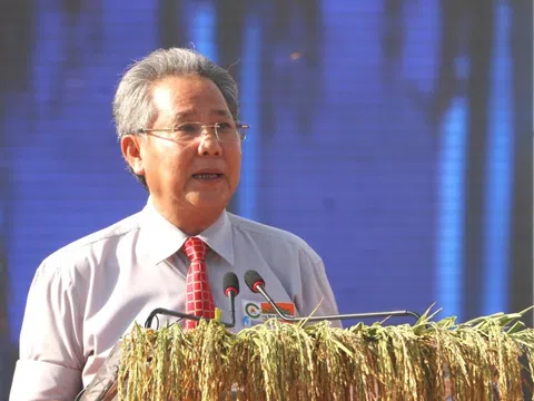 Chủ tịch Huỳnh Văn Thòn: Cảm ơn bà con nông dân đã tin tưởng Lộc Trời