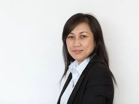 Bà Nguyễn Bình Phương làm Chủ tịch Hội đồng quản trị FLC Faros