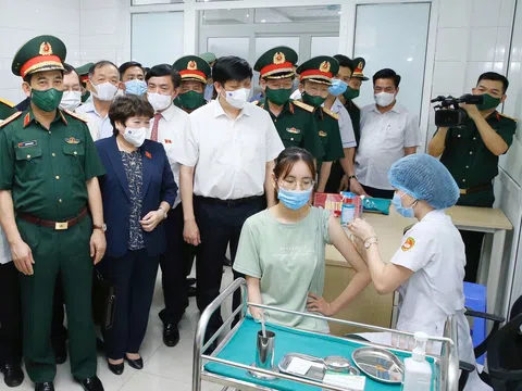 Việt Nam bắt đầu thử nghiệm giai đoạn 3 vaccine Covid 19 Nano Covax trên diện rộng 