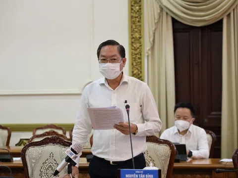 Chủ tịch UBND TPHCM Nguyễn Thành Phong quyết định giãn cách xã hội toàn thành phố thêm 2 tuần