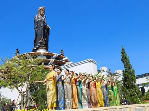Được chờ đợi nhất năm, Lễ hội xuân Núi Bà Đen, Tây Ninh chính thức khai hội từ mùng 4 Tết