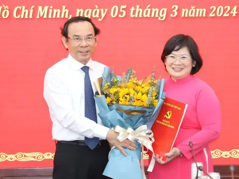 Bà Văn Thị Bạch Tuyết làm Trưởng ban Tổ chức Thành uỷ TP.HCM